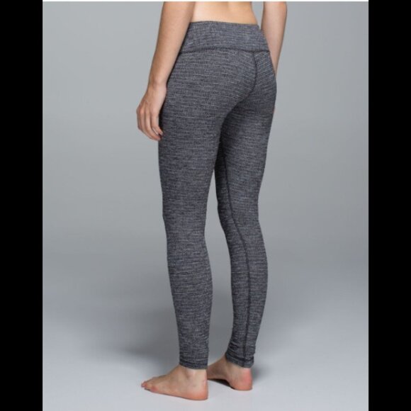 Lululemon Wunder Under 29" Mid-Rise Leggings in Coco Pique Black White Size 4 - Picture 2 of 13